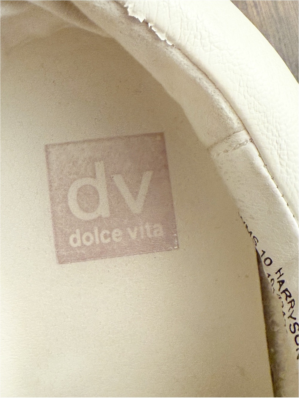 DV by Dolce Vita White and Black Sneakers Sleek Minimalist Design size 10 - Picture 5 of 8
